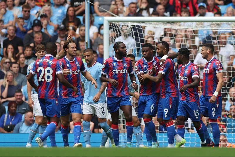 展现了莱万 展现了莱万