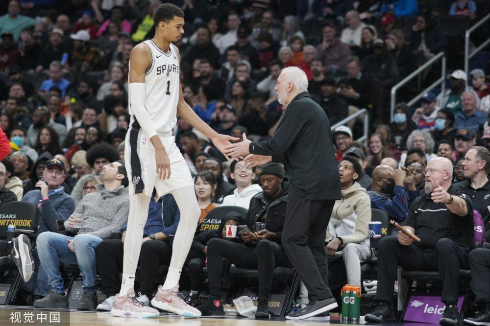 不仅是对亨 不仅是对亨