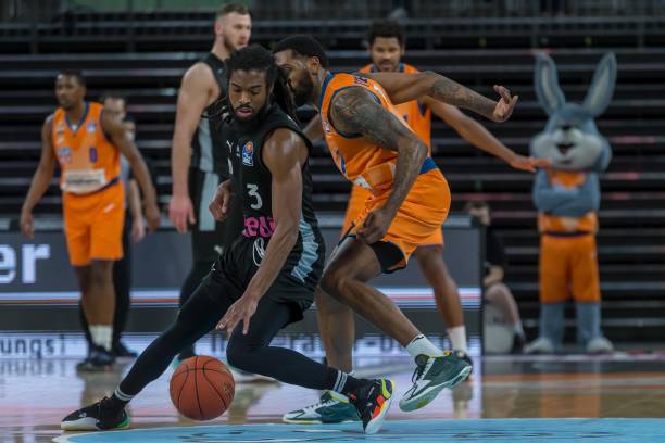 健身房训练 健身房训练